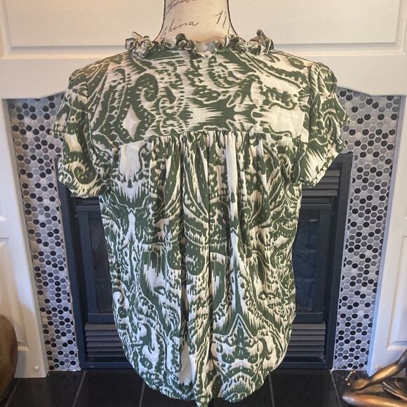 Cupio button front blouse , size medium, good used condition - Picture 5 of 8